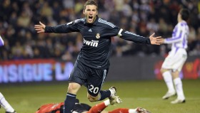 亚博-Karsa新星赛事规则更新表现惊艳，RNG未来可期！